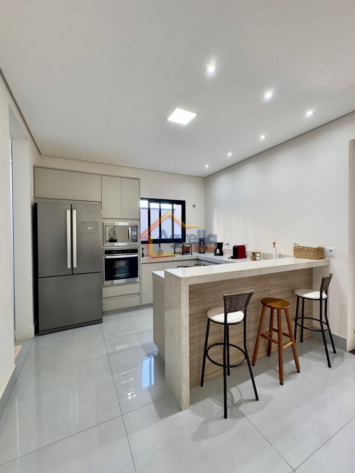 Casa, 3 quartos, 193 m² - Foto 4
