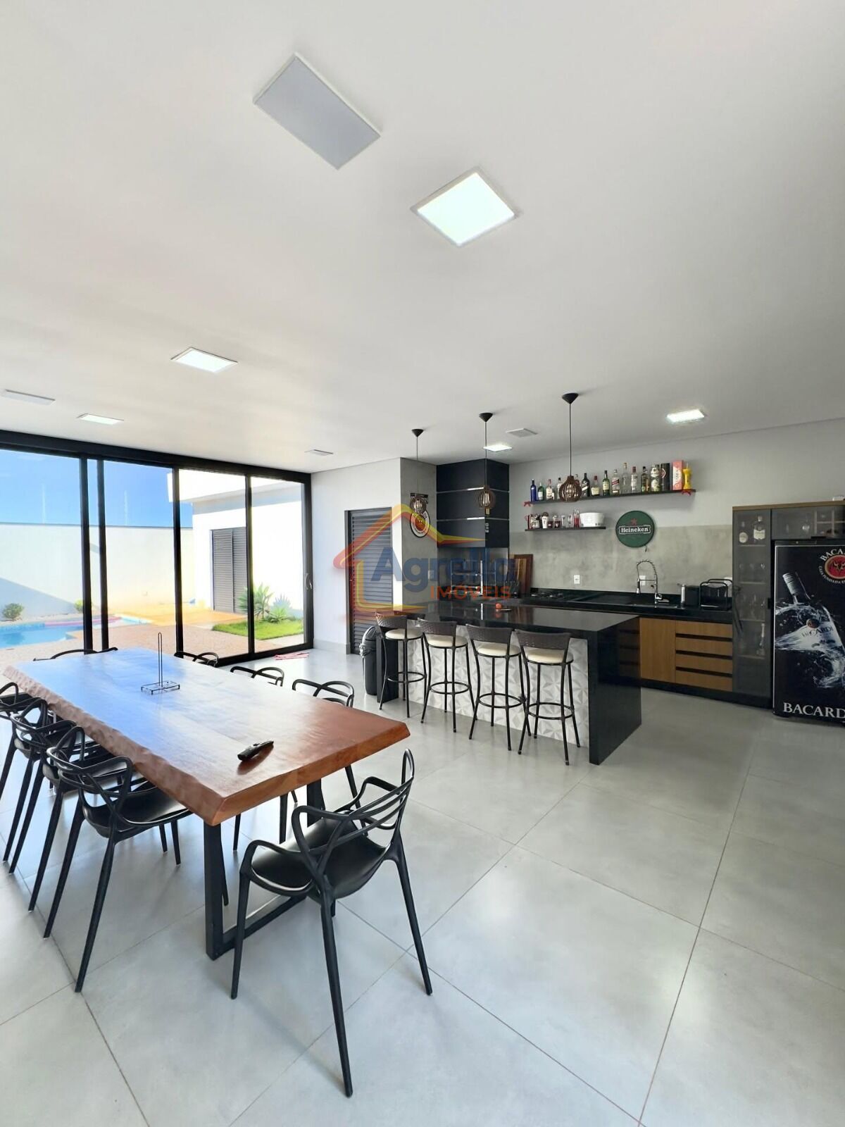Casa, 3 quartos, 193 m² - Foto 5