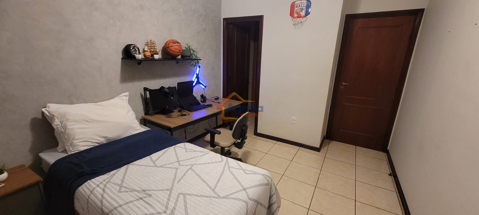 Casa, 3 quartos, 243 m² - Foto 12