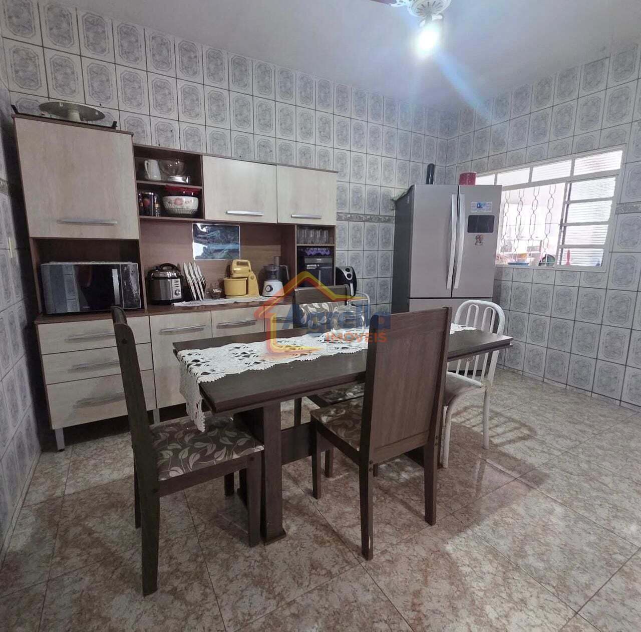 Casa, 2 quartos, 187 m² - Foto 2