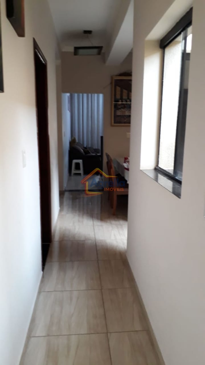 Casa, 4 quartos, 246 m² - Foto 4