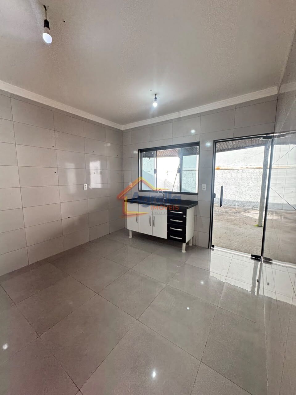 Casa, 2 quartos, 80 m² - Foto 2