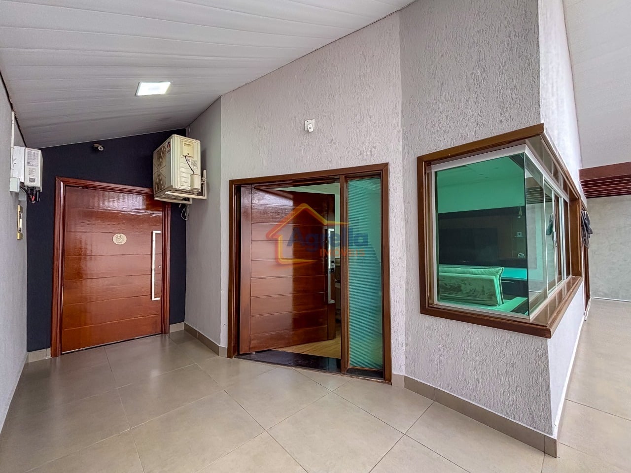 Casa, 3 quartos, 128 m² - Foto 2