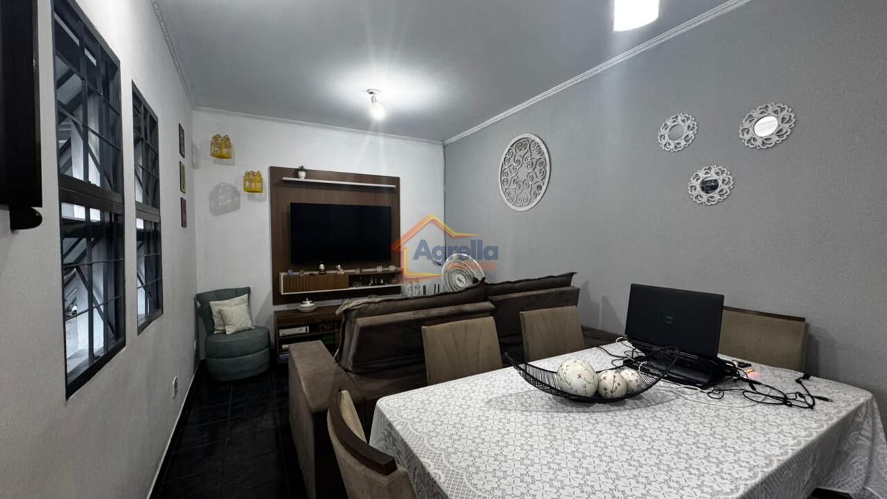 Casa, 2 quartos, 96 m² - Foto 1