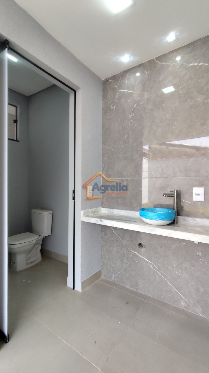 Casa, 2 quartos, 252 m² - Foto 23