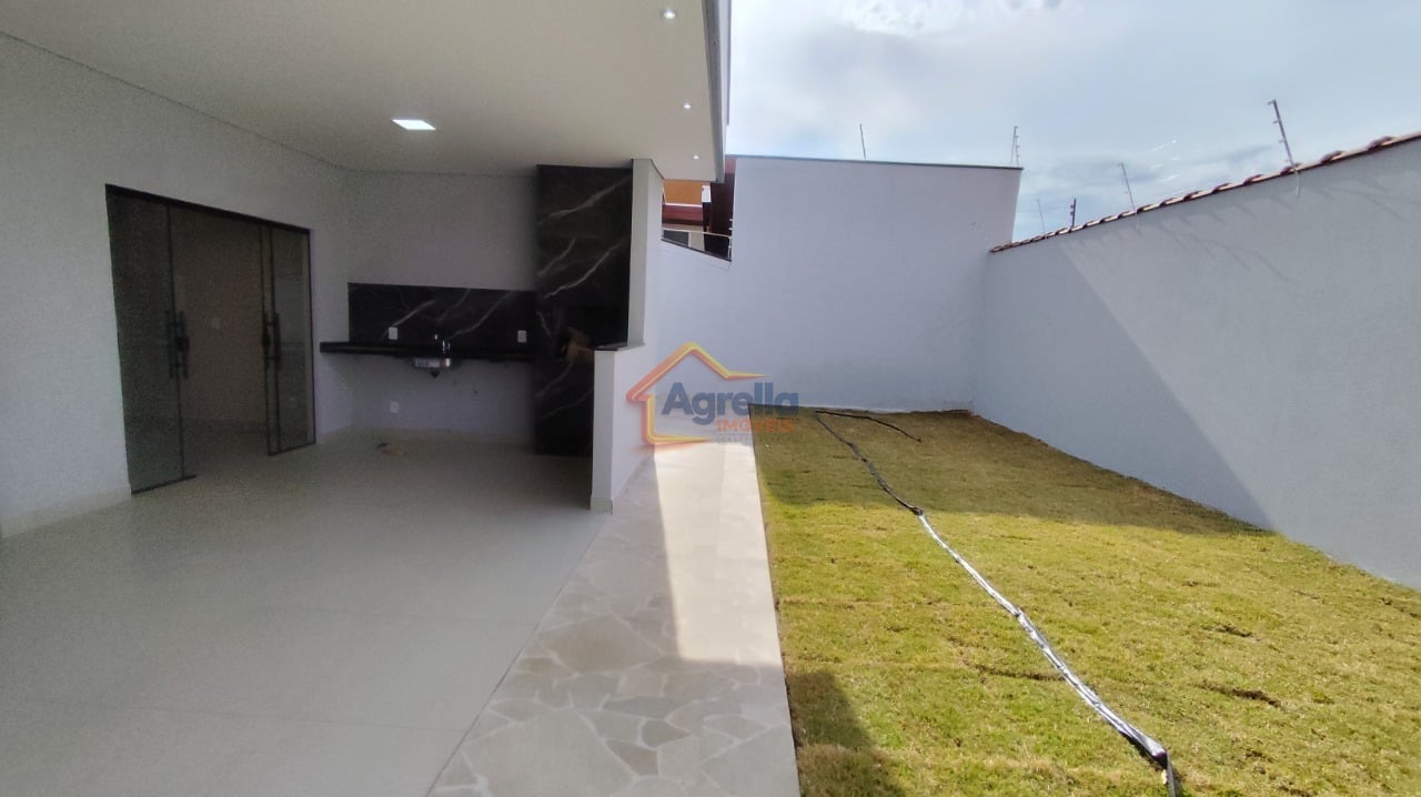 Casa, 2 quartos, 252 m² - Foto 13