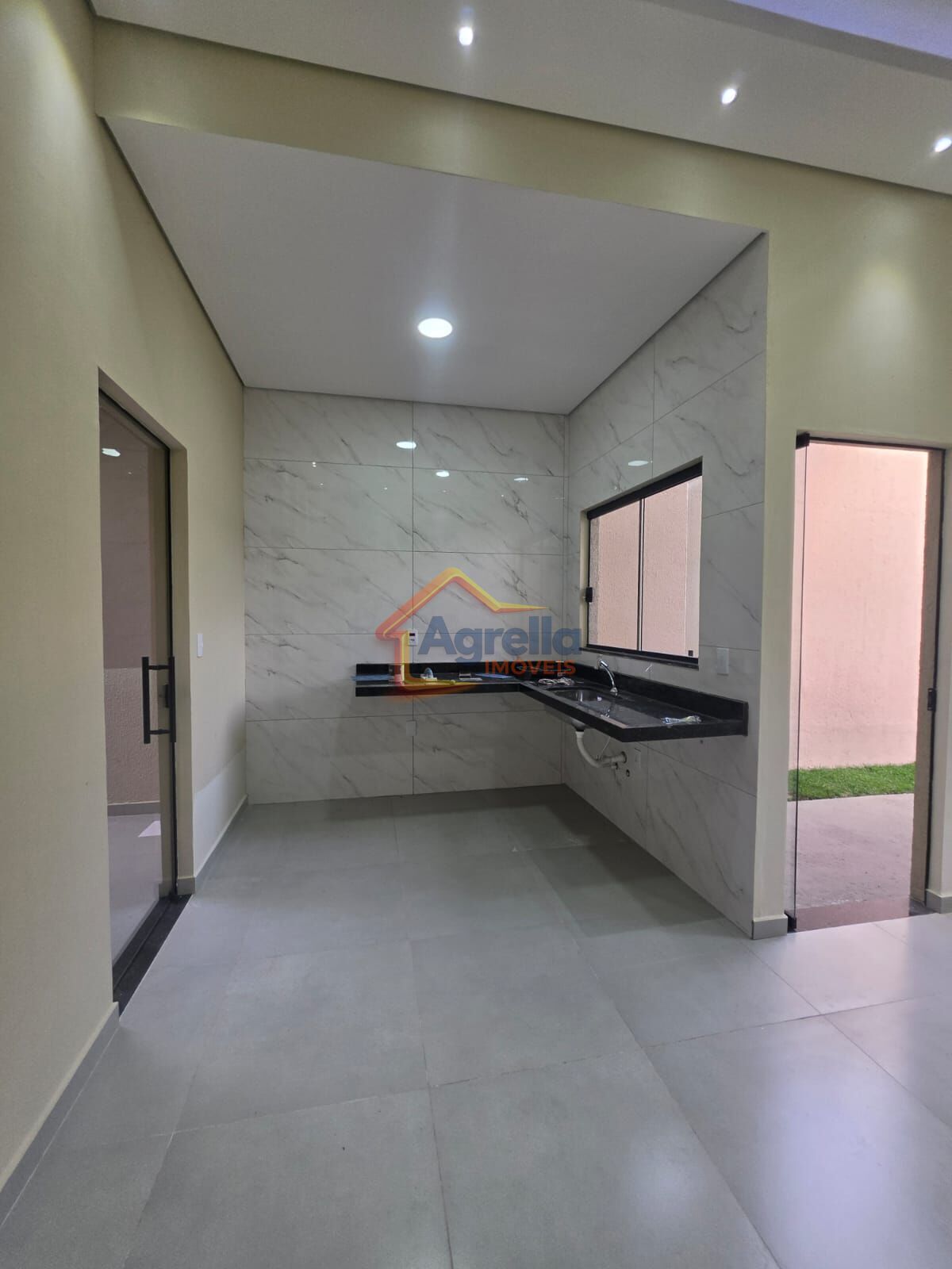 Casa, 2 quartos, 58 m² - Foto 2