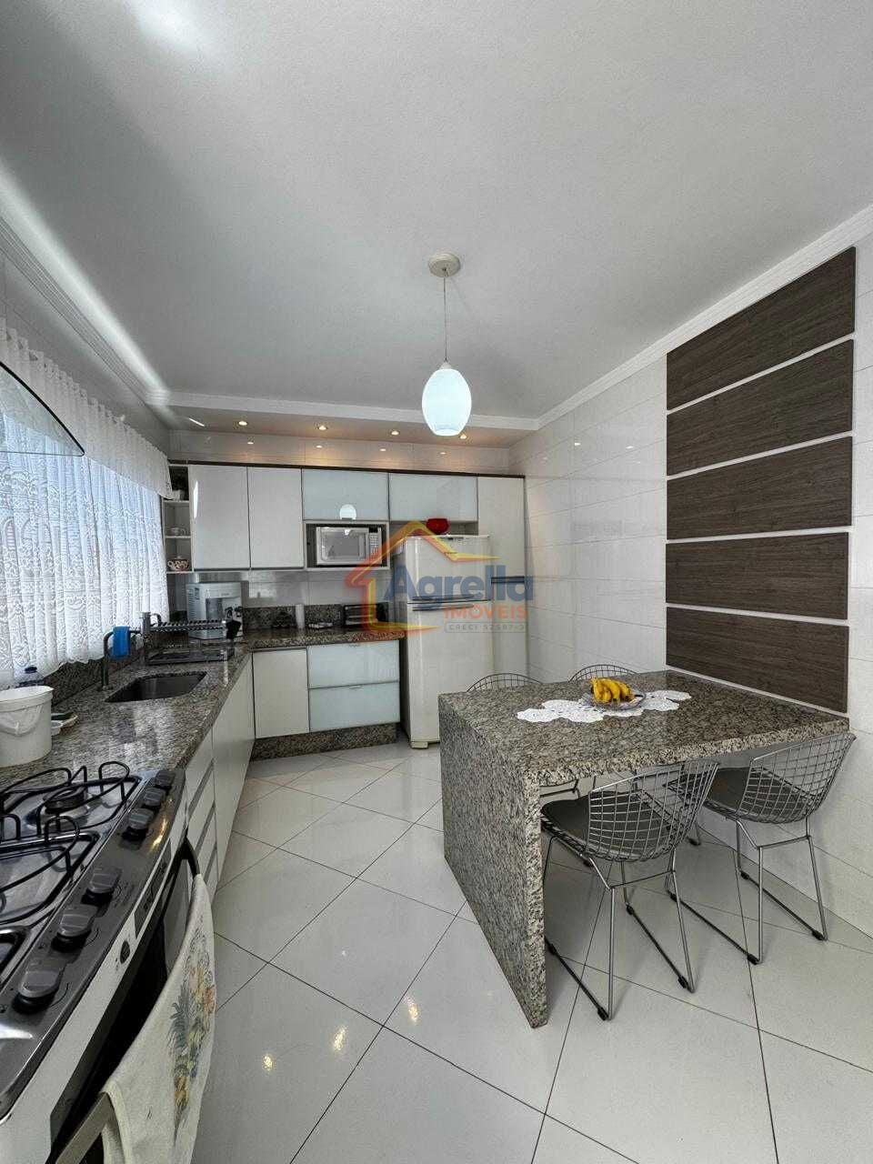 Casa, 3 quartos, 360 m² - Foto 11