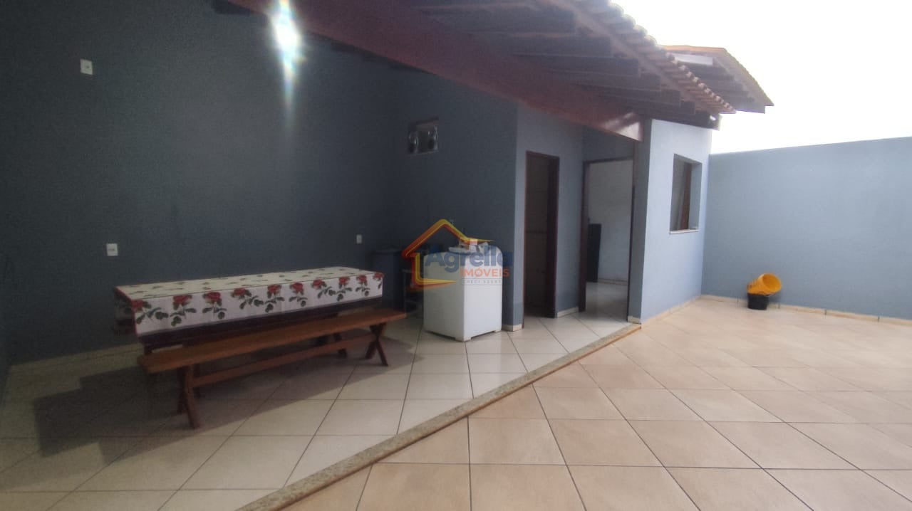 Casa, 3 quartos, 240 m² - Foto 25