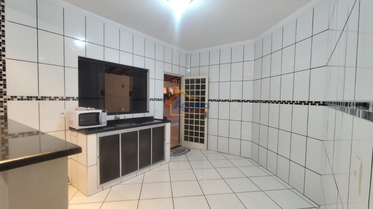 Casa, 3 quartos, 240 m² - Foto 12
