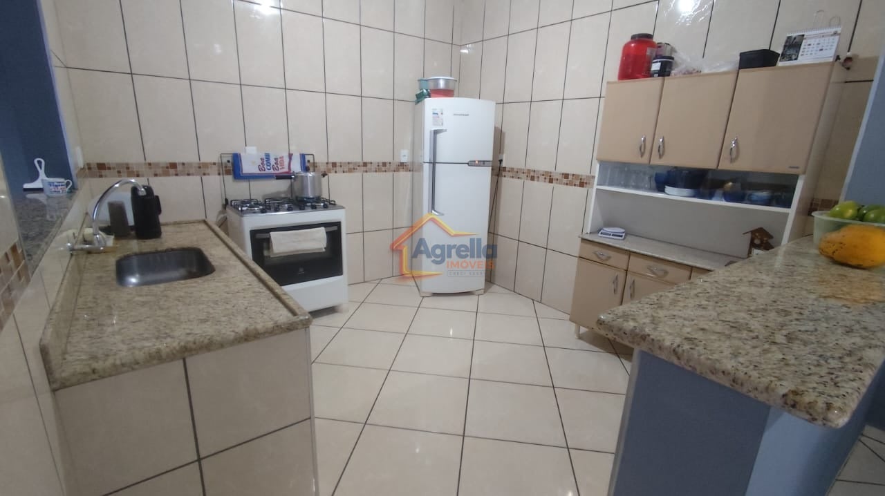 Casa, 3 quartos, 240 m² - Foto 22