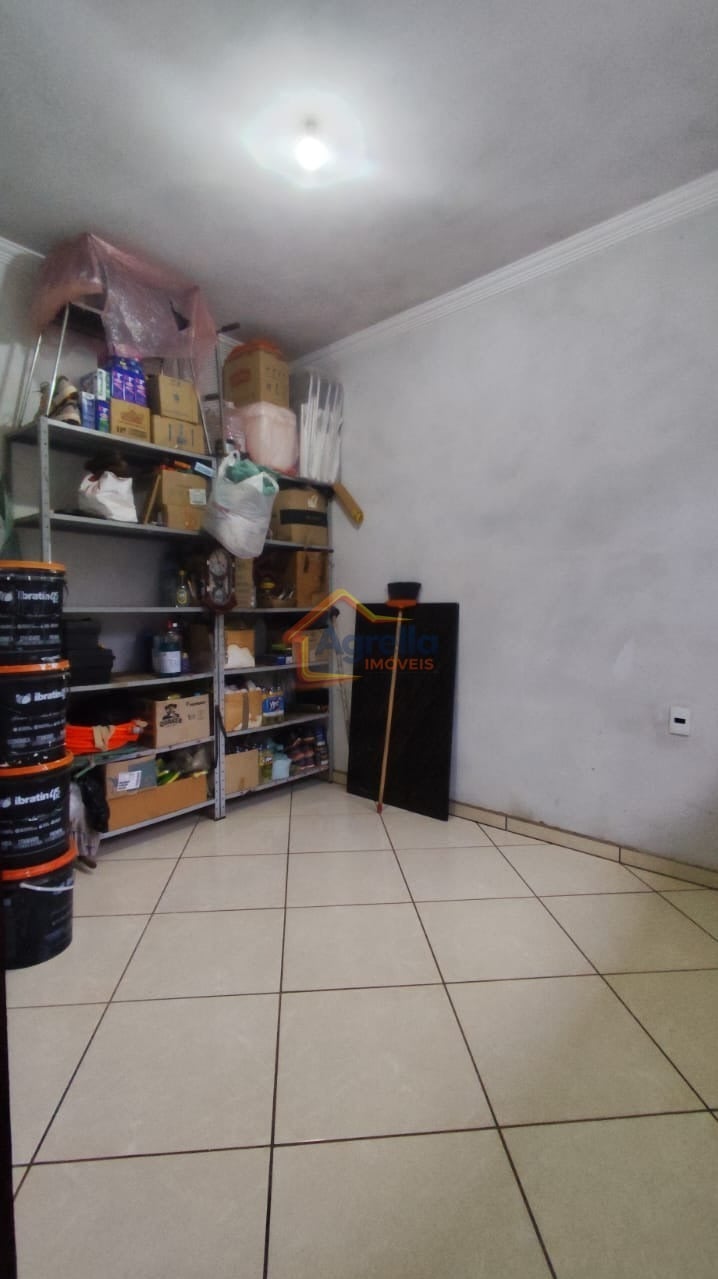 Casa, 3 quartos, 240 m² - Foto 33
