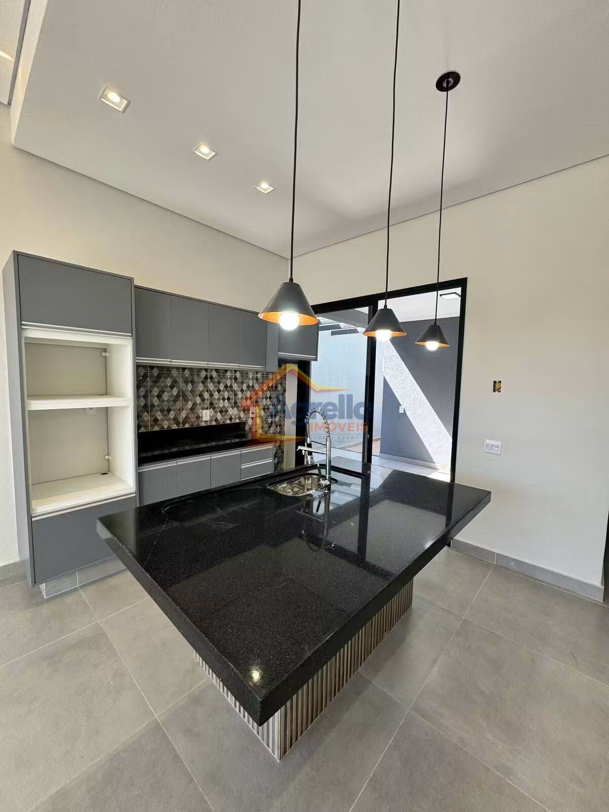 Casa, 2 quartos, 82 m² - Foto 2