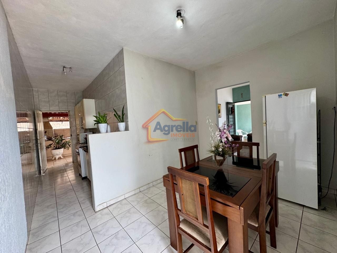 Casa, 2 quartos, 250 m² - Foto 2