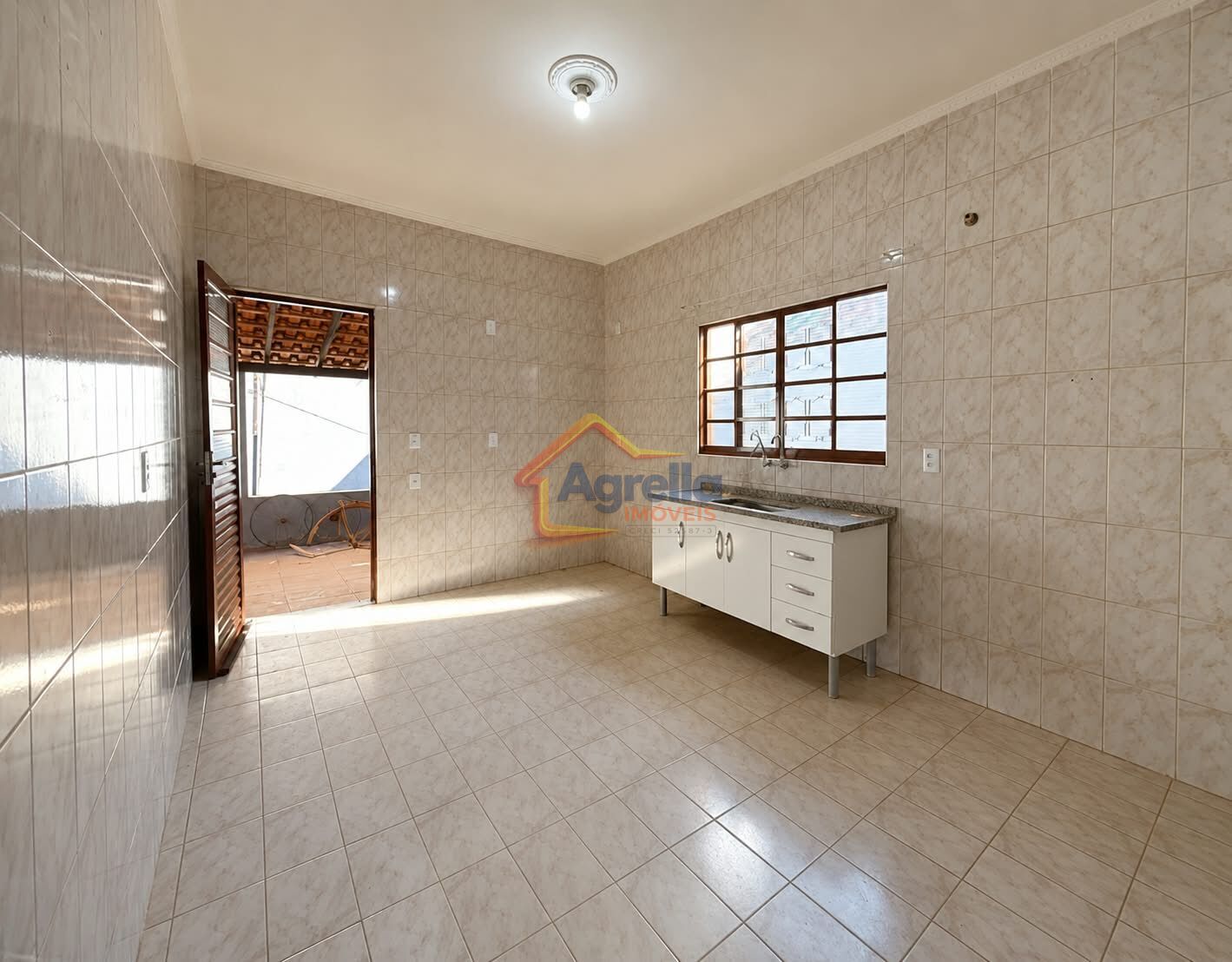 Casa, 2 quartos, 105 m² - Foto 2