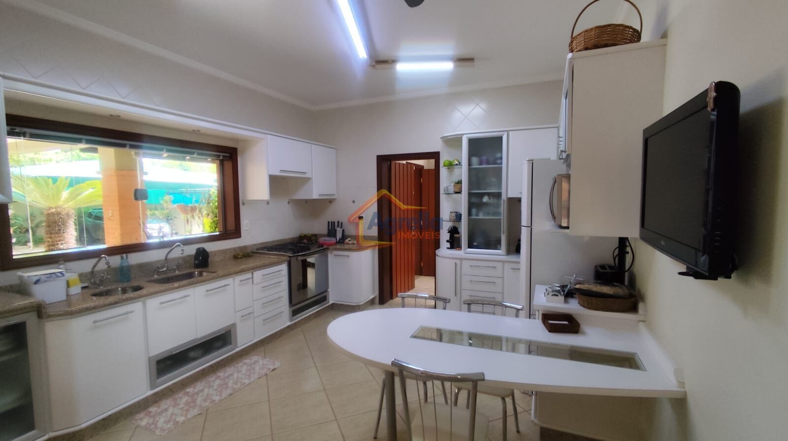 Sítio, 4 quartos, 2500 m² - Foto 15