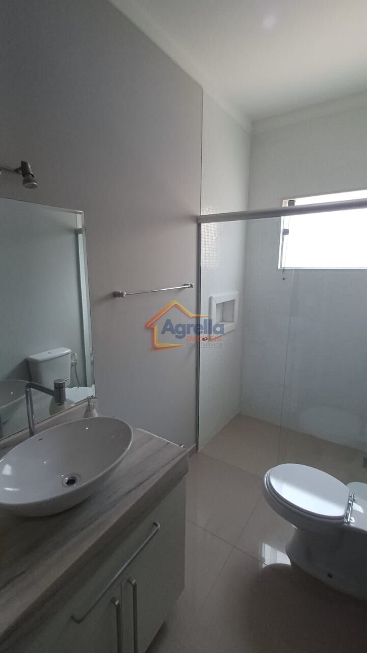 Casa, 3 quartos, 182 m² - Foto 13