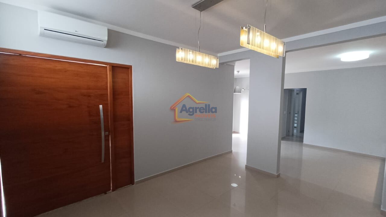 Casa, 3 quartos, 182 m² - Foto 4