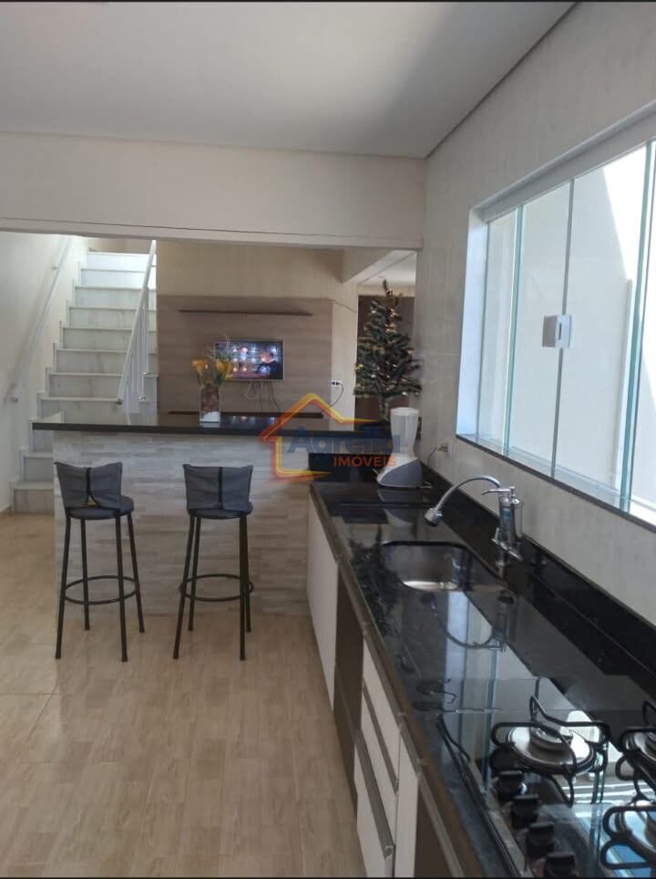 Sítio, 2 quartos, 700 m² - Foto 1