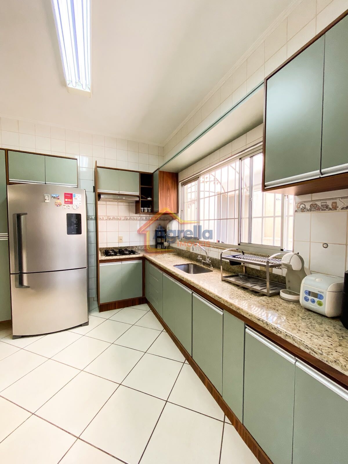 Casa, 3 quartos, 213 m² - Foto 2