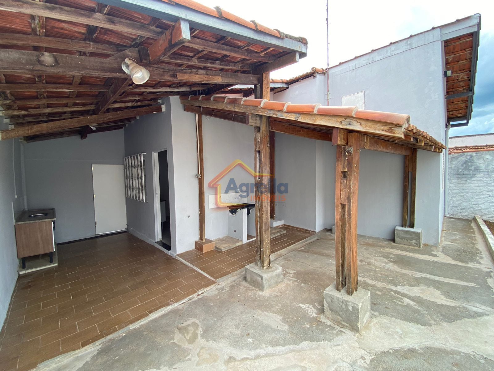 Casa, 2 quartos, 103 m² - Foto 1