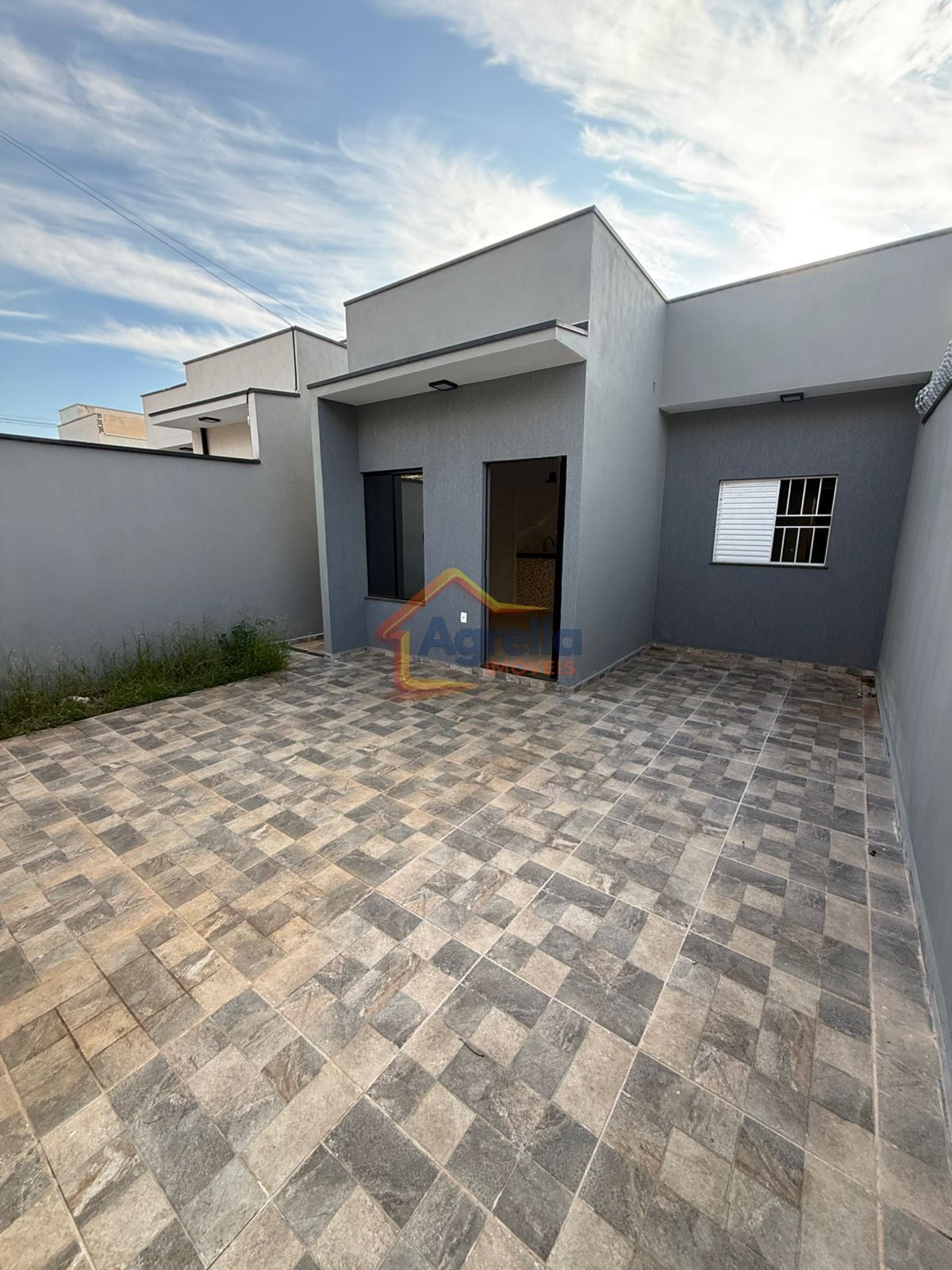 Casa, 2 quartos, 64 m² - Foto 1