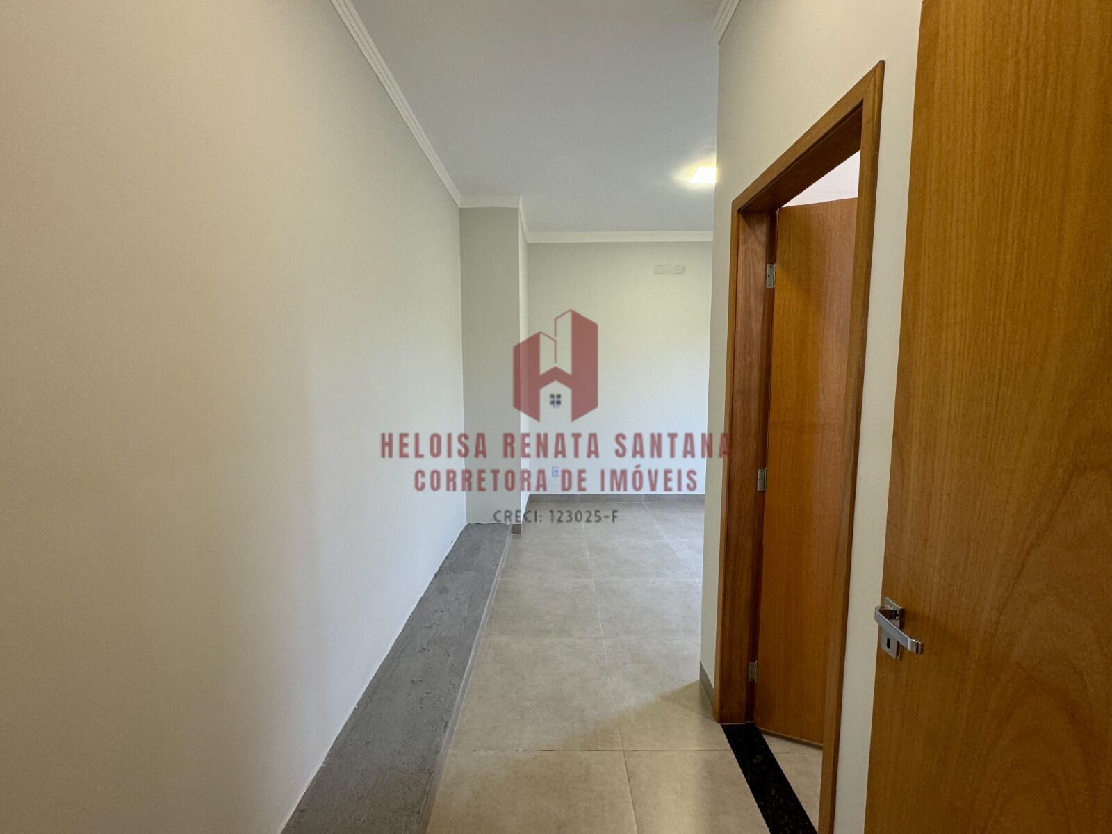 Casa com 3 quartos à venda, 100m² — foto 9 de 17