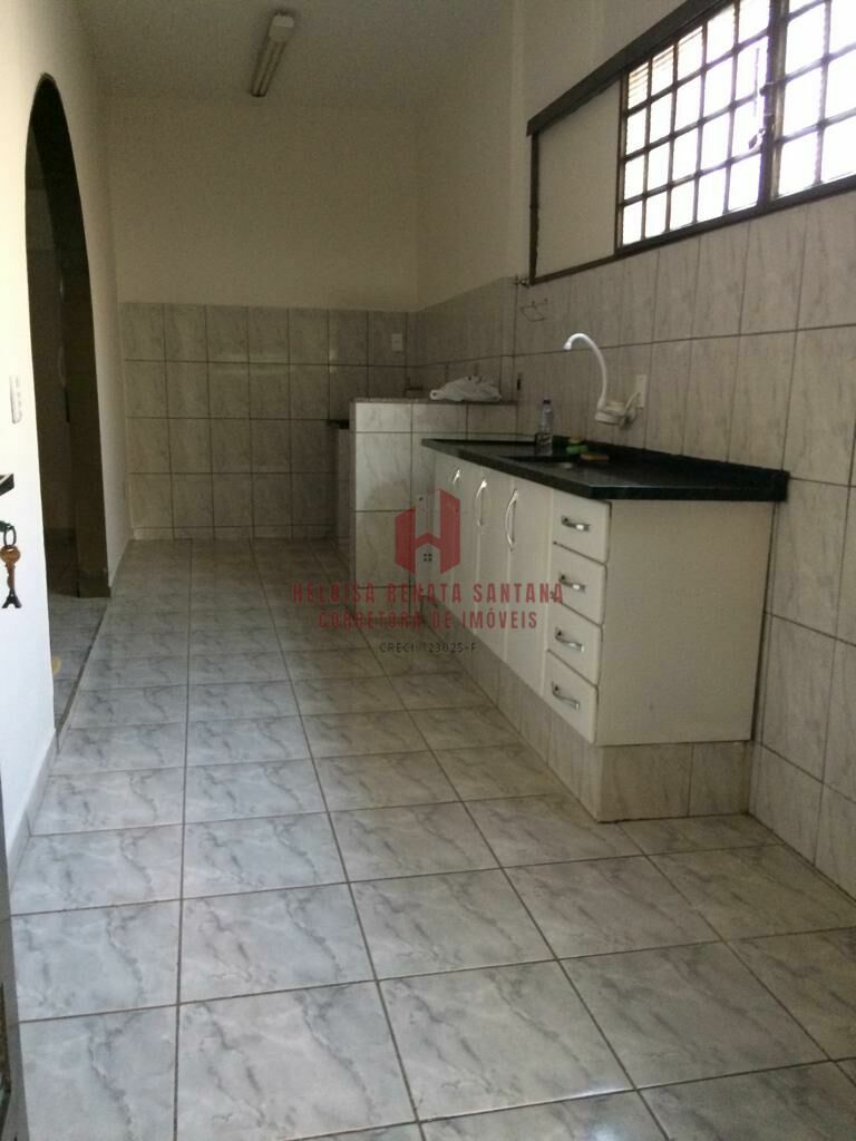 Casa com 3 quartos à venda, 135m² — foto 4 de 12
