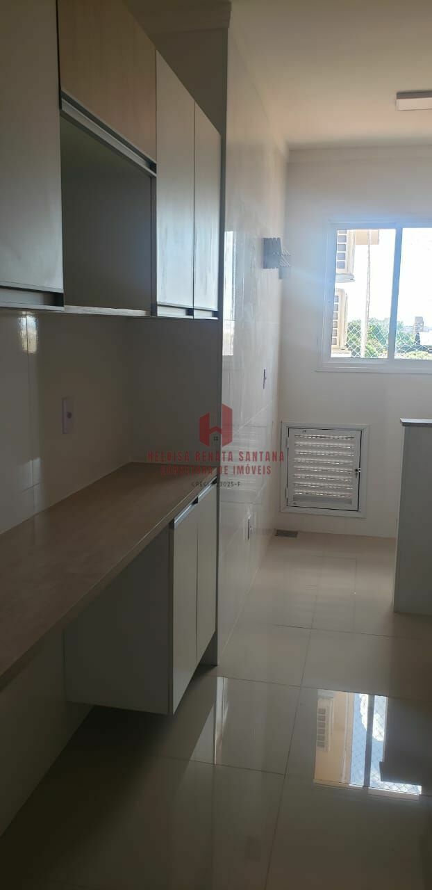Apartamento com 2 quartos à venda, 70m² — foto 13 de 25