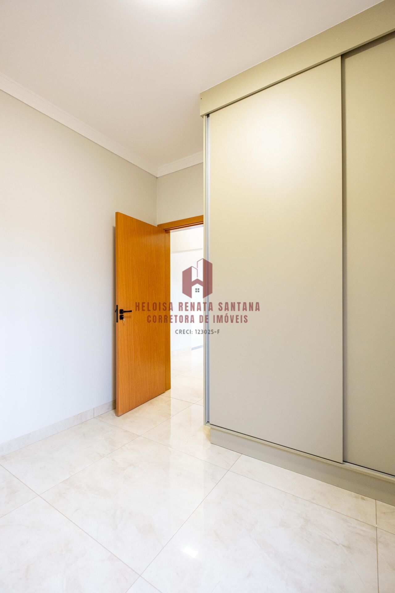 Casa com 3 quartos à venda, 120m² — foto 9 de 17