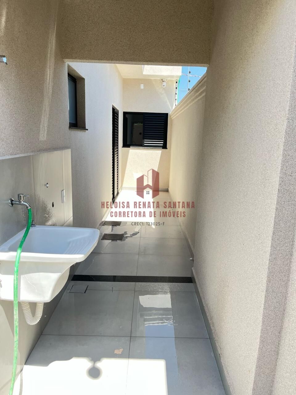 Casa com 3 quartos à venda, 124m² — foto 37 de 42