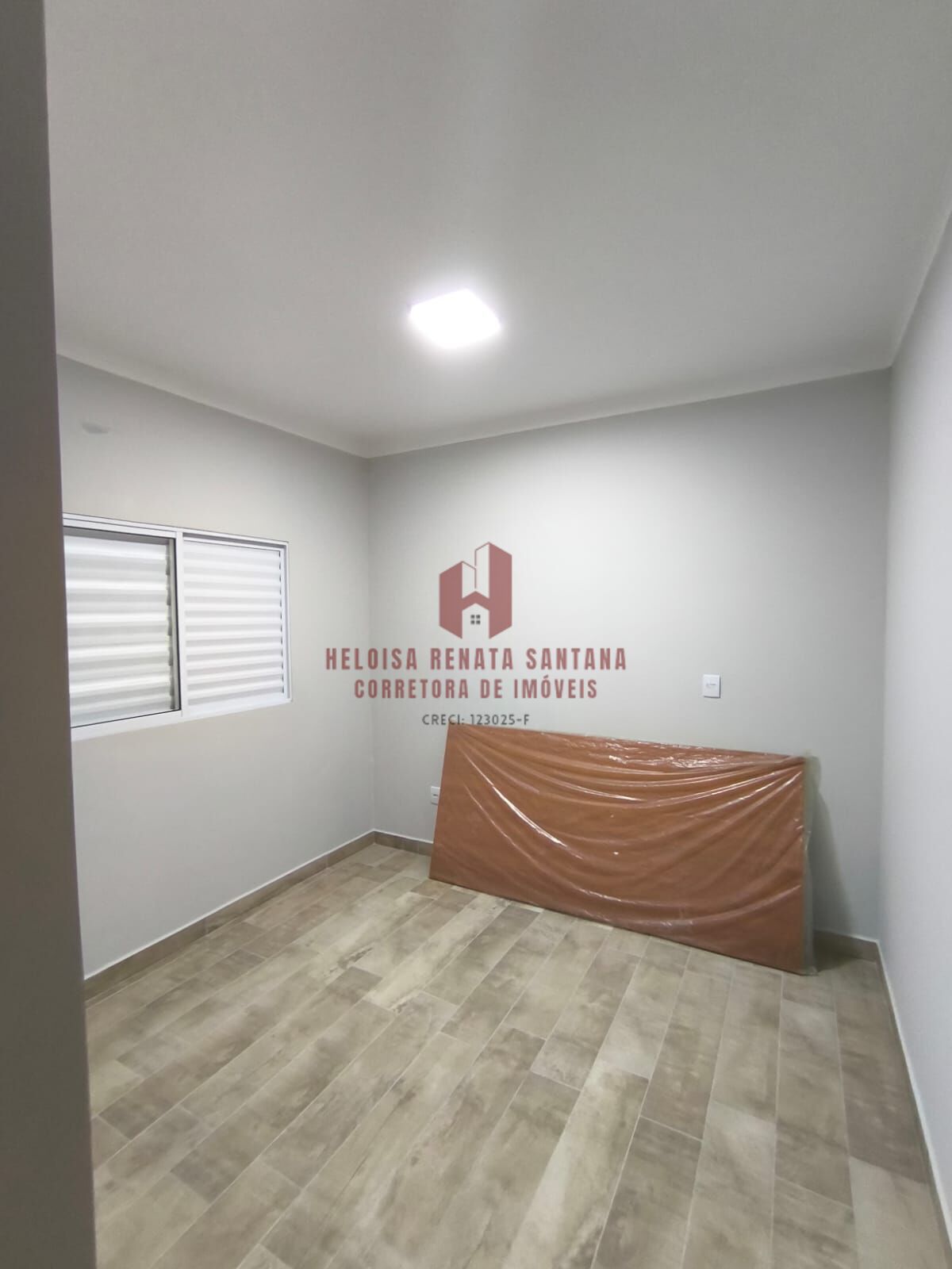 Casa com 3 quartos à venda, 105m² — foto 9 de 13