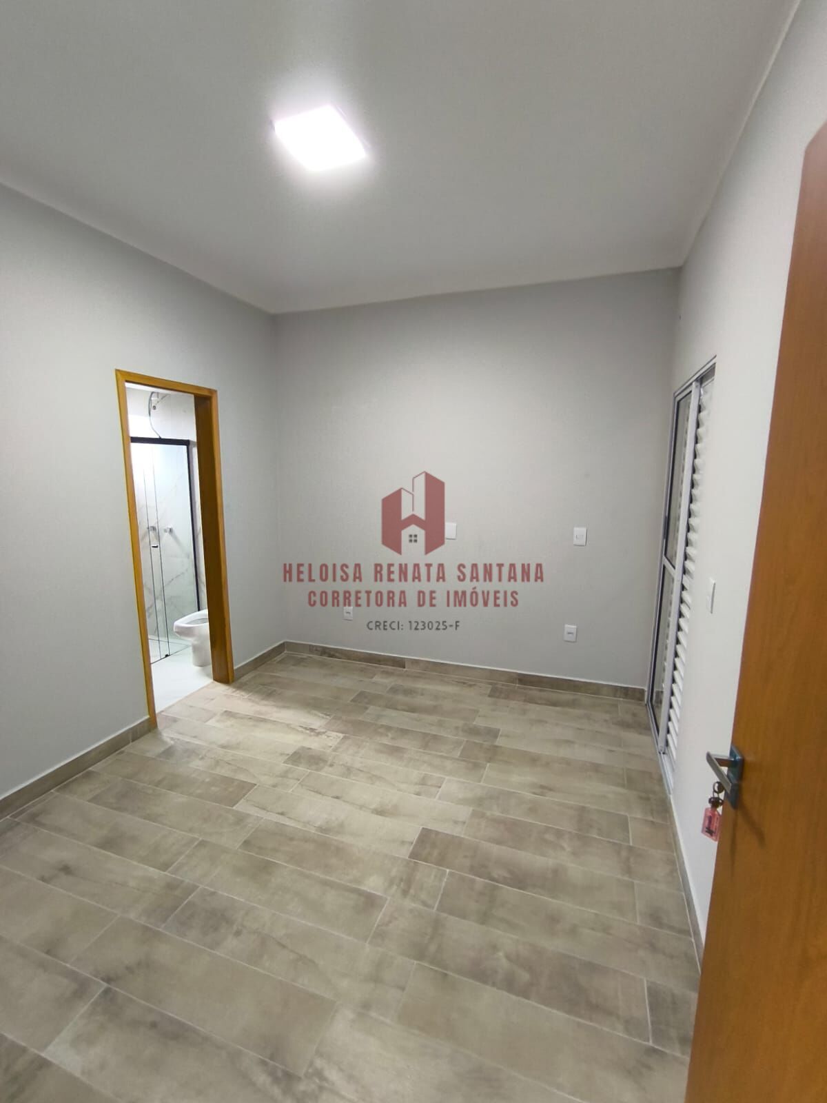 Casa com 3 quartos à venda, 105m² — foto 8 de 13