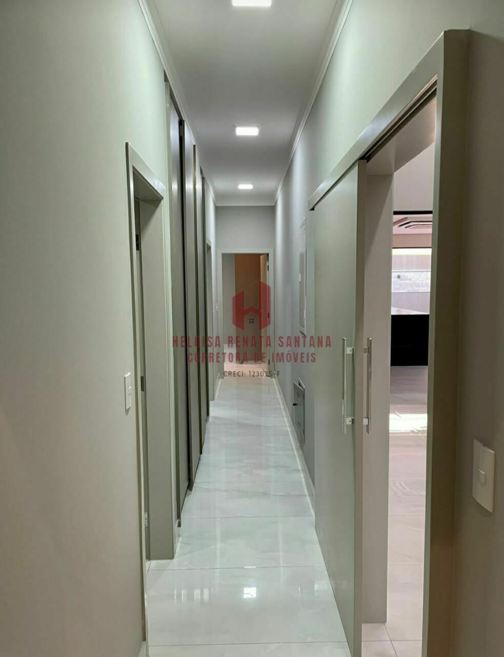 Casa de Condomínio com 4 quartos à venda, 310m² — foto 8 de 24