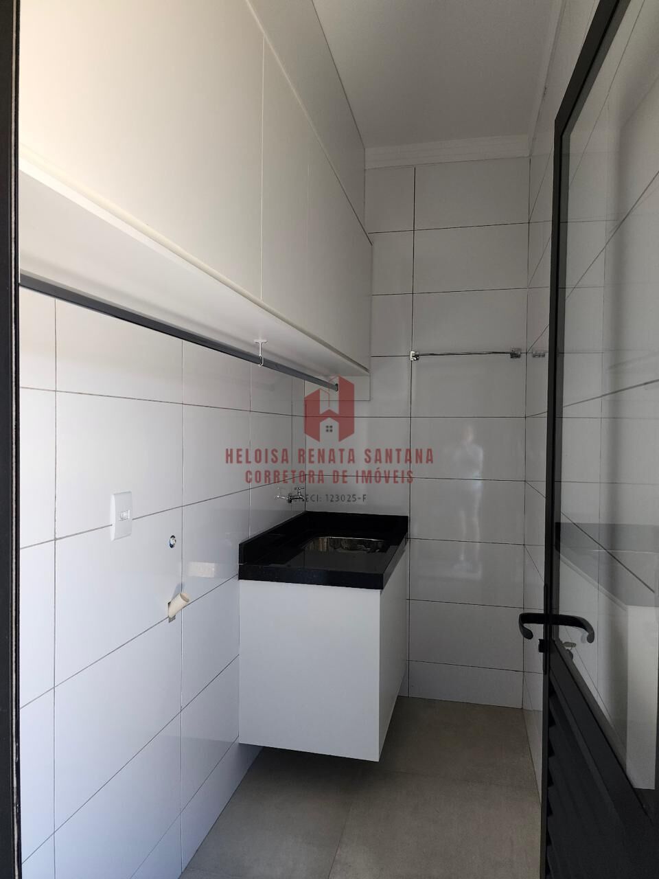 Casa de Condomínio com 3 quartos à venda, 200m² — foto 7 de 9
