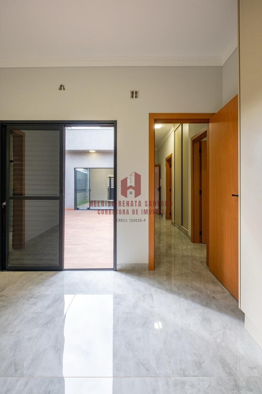 Casa com 3 quartos à venda, 120m² — foto 9 de 17