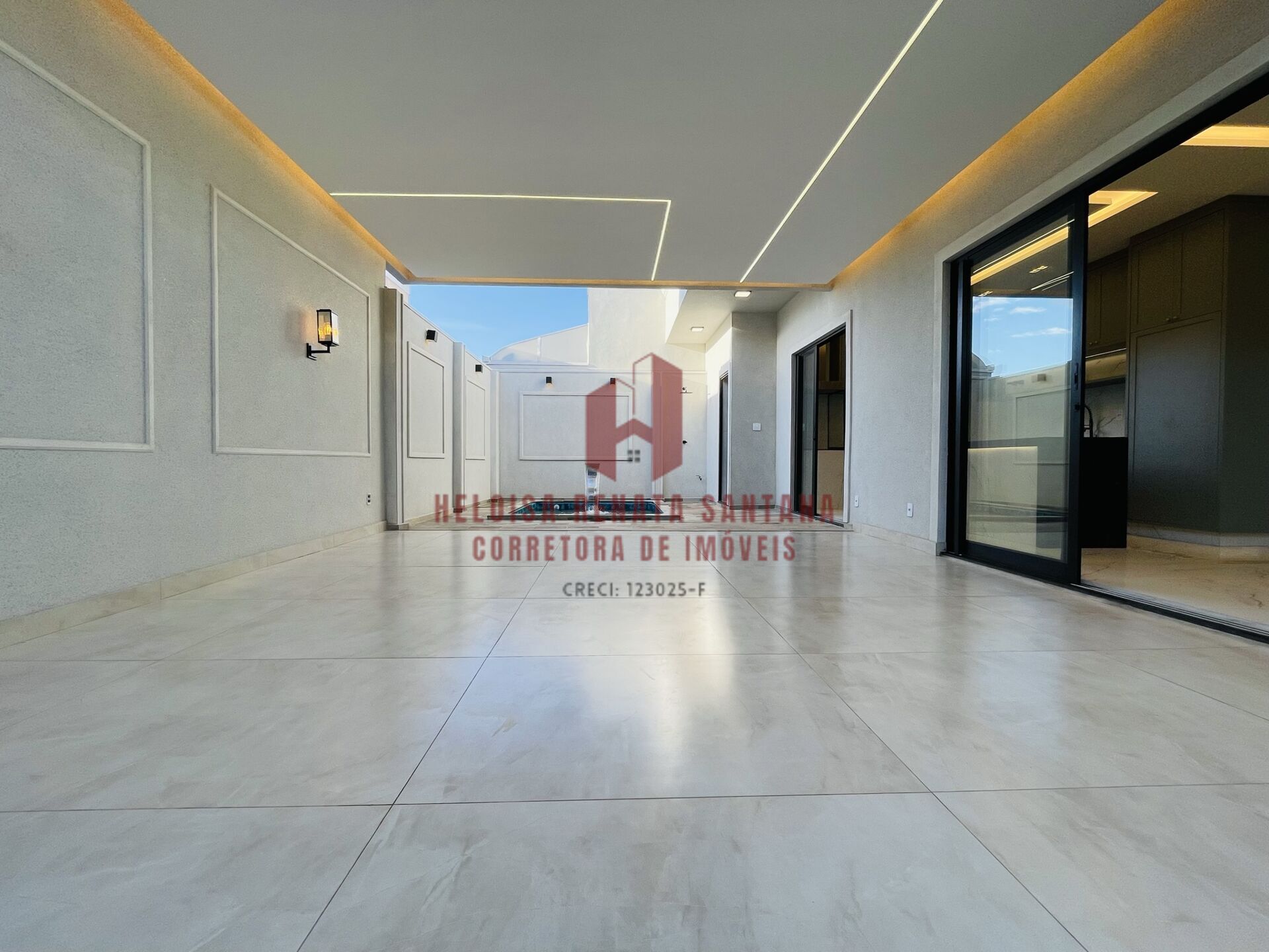 Casa de Condomínio com 3 quartos à venda, 170m² — foto 4 de 34