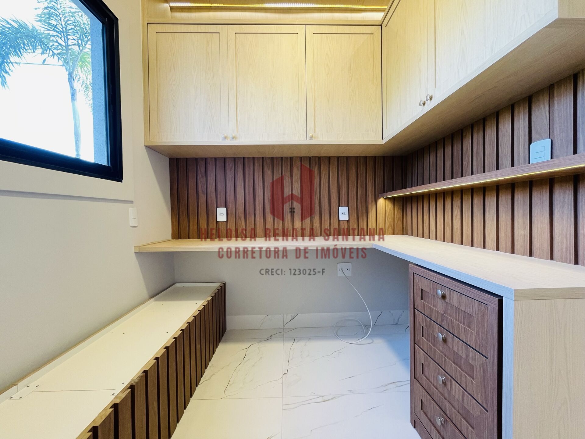Casa de Condomínio com 3 quartos à venda, 170m² — foto 18 de 34