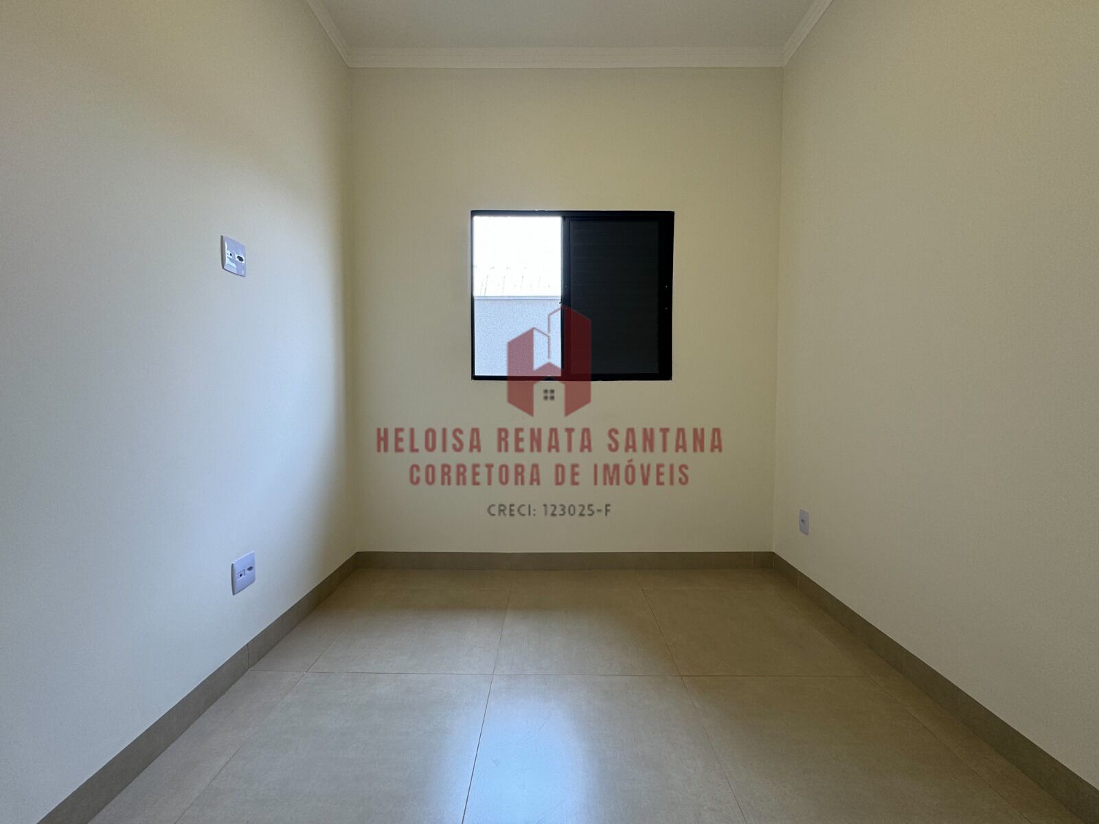 Casa com 3 quartos à venda, 100m² — foto 8 de 18