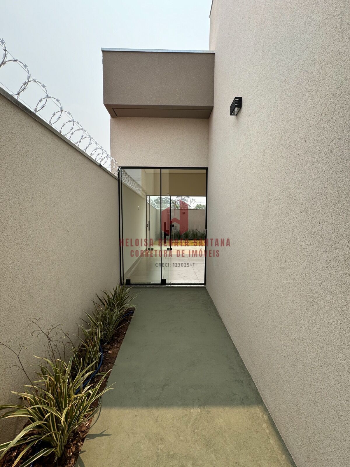 Casa com 3 quartos à venda, 100m² — foto 16 de 18