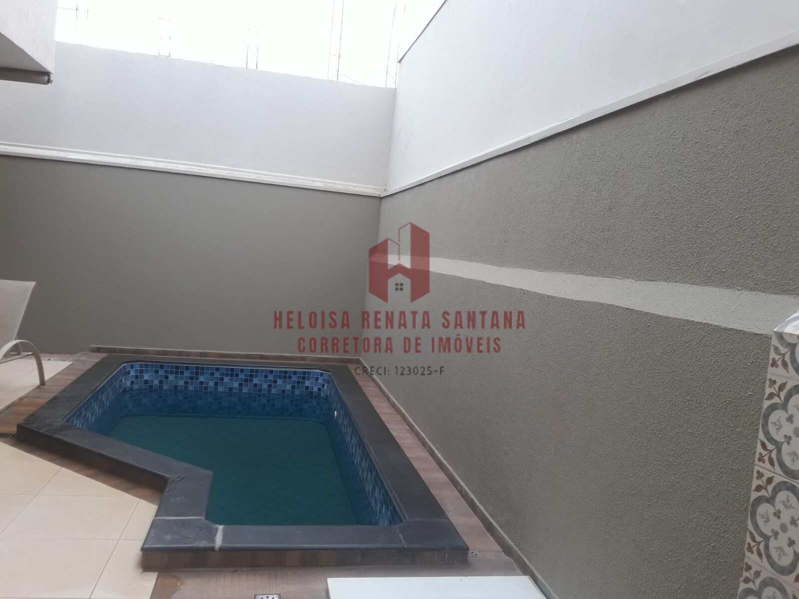 Casa de Condomínio com 3 quartos à venda, 180m² — foto 12 de 25