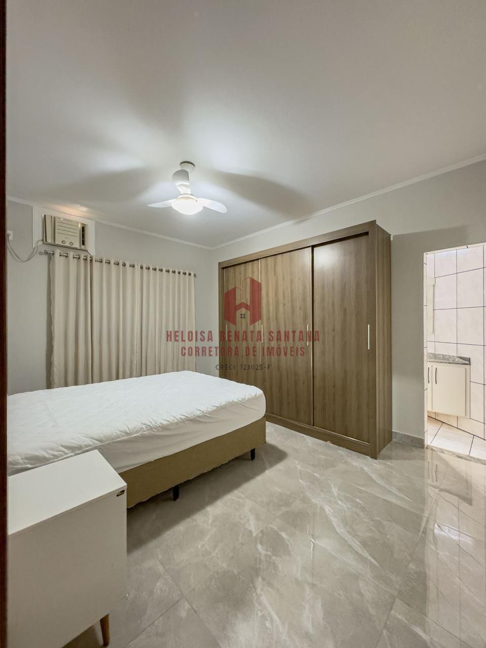 Casa com 3 quartos à venda, 212m² — foto 13 de 27