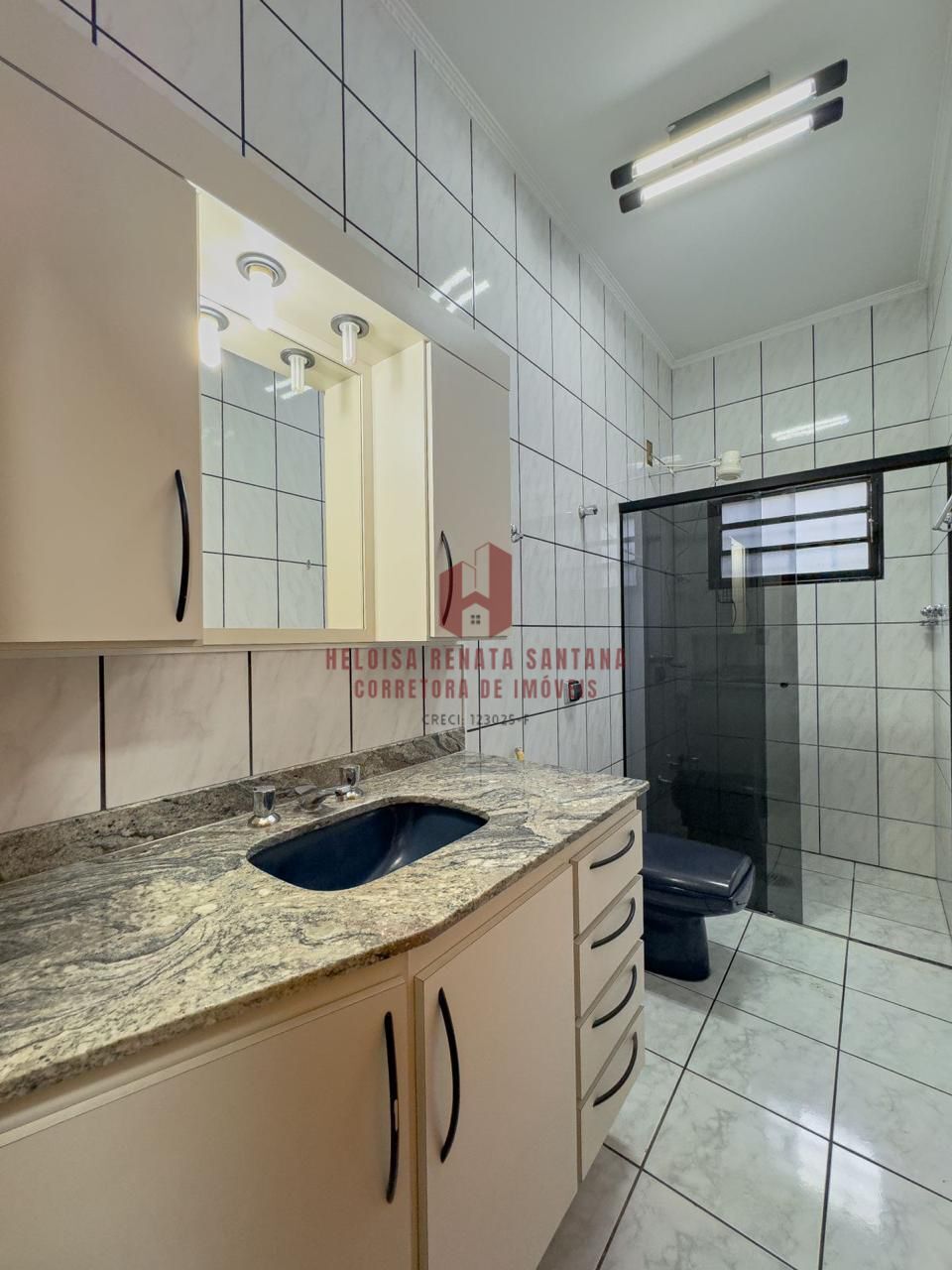 Casa com 3 quartos à venda, 212m² — foto 18 de 27