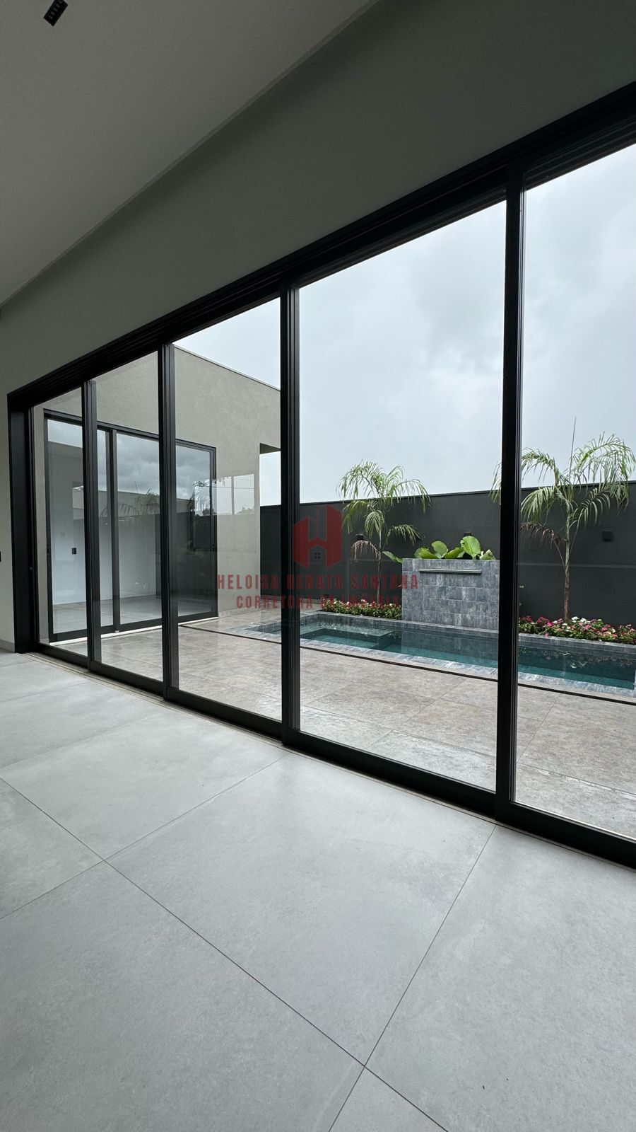 Casa de Condomínio com 3 quartos à venda, 223m² — foto 21 de 25