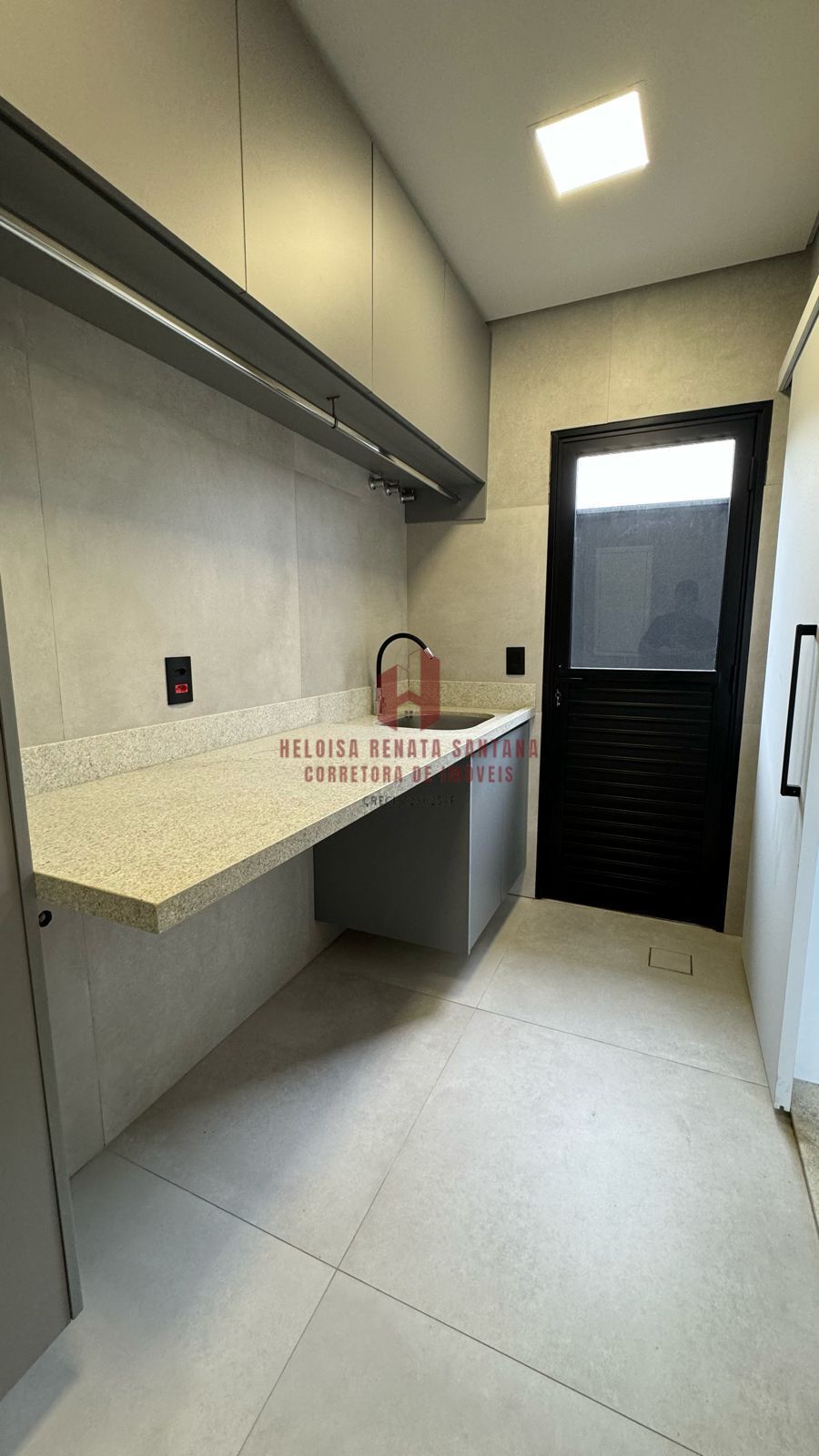 Casa de Condomínio com 3 quartos à venda, 223m² — foto 5 de 25