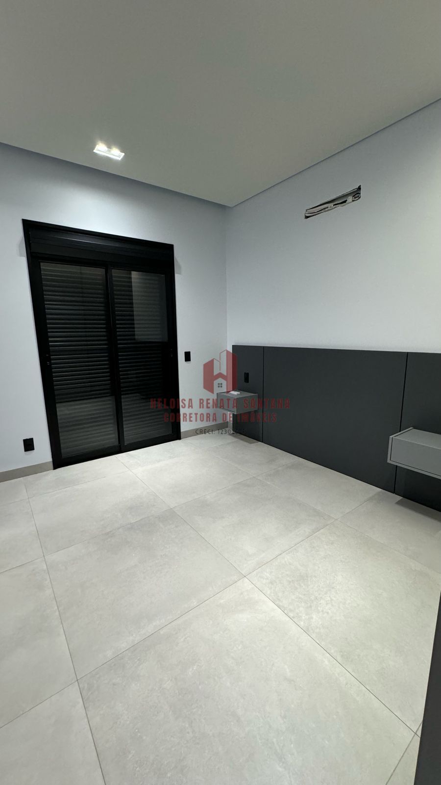 Casa de Condomínio com 3 quartos à venda, 223m² — foto 9 de 25