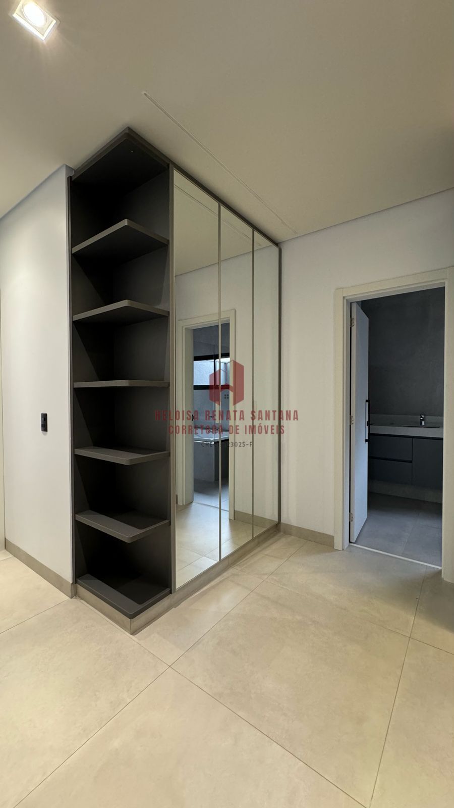 Casa de Condomínio com 3 quartos à venda, 223m² — foto 13 de 25