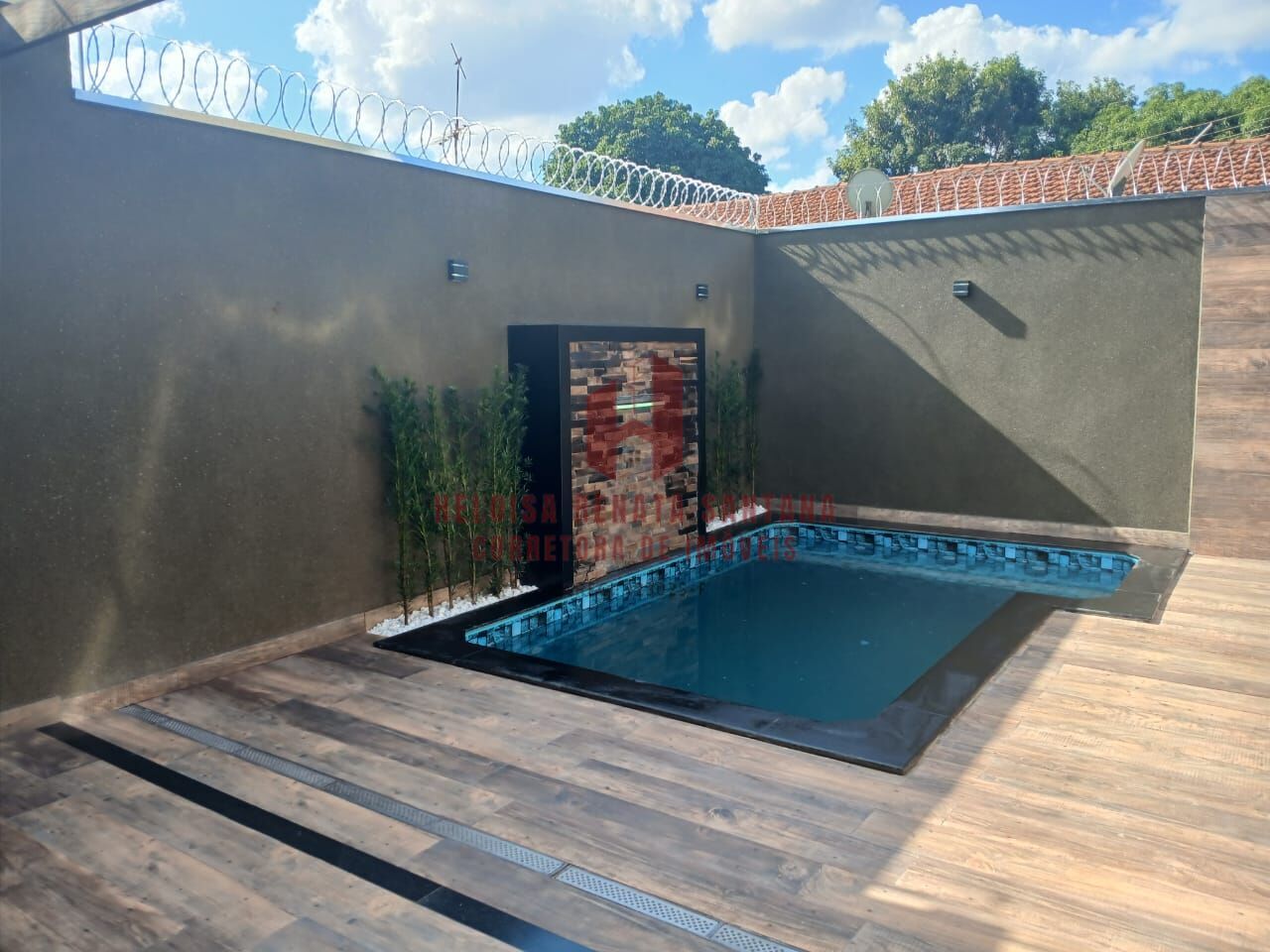 Casa com 3 quartos à venda, 136m² — foto 33 de 37