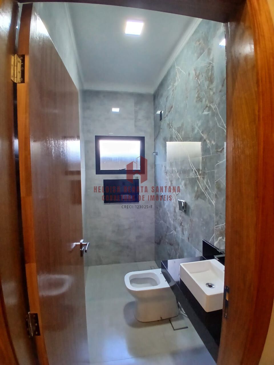 Casa com 3 quartos à venda, 136m² — foto 24 de 37