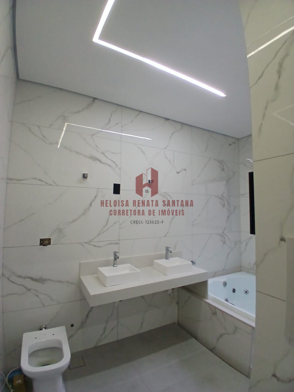 Casa com 3 quartos à venda, 136m² — foto 21 de 37